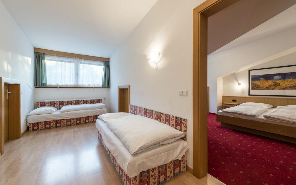 Lener Wirtshaus & Hotel Кампо-ді-Тренс Екстер'єр фото